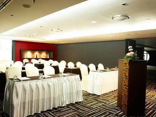 The Sez Hotel Bang Saen Ngoại thất bức ảnh